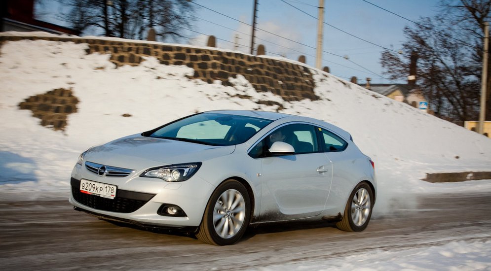 Тест-драйв нового Opel Astra GTC: Сохраняя традиции. Опель джи ти си фото новый кузов