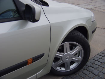 Renault Laguna II Expression 2.0 16V A