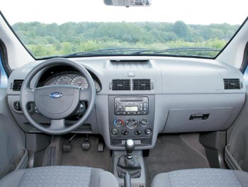 Ford Tourneo Connect / 3