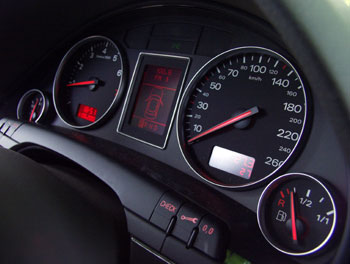 Audi A4 2.0 multitronic / 5