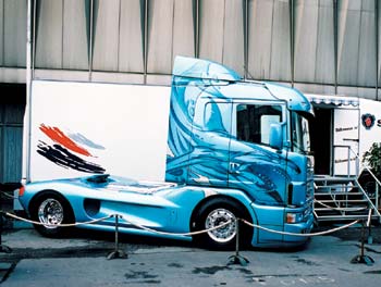 Шоу-трак Scania Shark