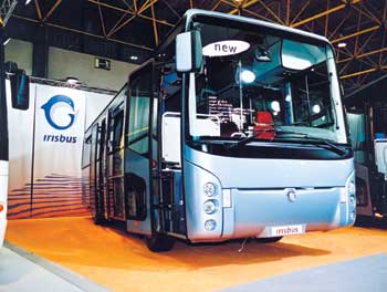 Длина нового Irisbus Ares – 10.6 м