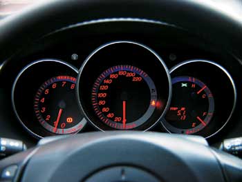 Многорежимная иллюминация оптитронных приборов завораживает