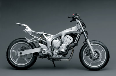 Новый Fazer без “доспехов”...