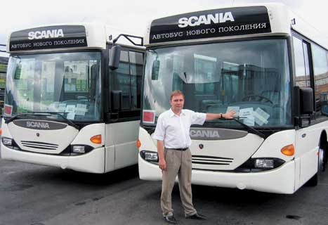 Первый заместитель генерального директора завода Владимир Коробейников