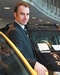 Михаил Владимирович Илларионов, директор отдела сервиса "Восток-Авто"