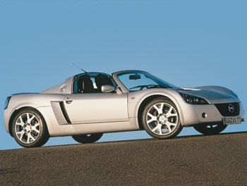 Женева 2003 // Opel Speedster Turbo