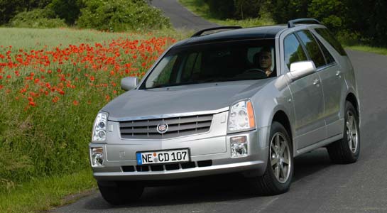 Cadillac SRX 4.6, 2003 год