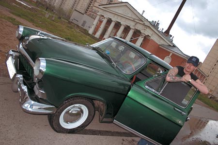 Заказчик Петр Сурков, "директор по неясным вопросам"