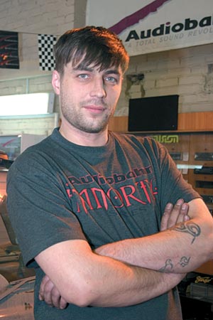 Исполнитель Дмитрий Карпушев, компания ART-AUTO, инсталлятор