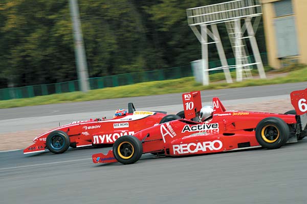 Напрасно руководитель лукойловской команды наставлял обладателя поула Олега Казакова