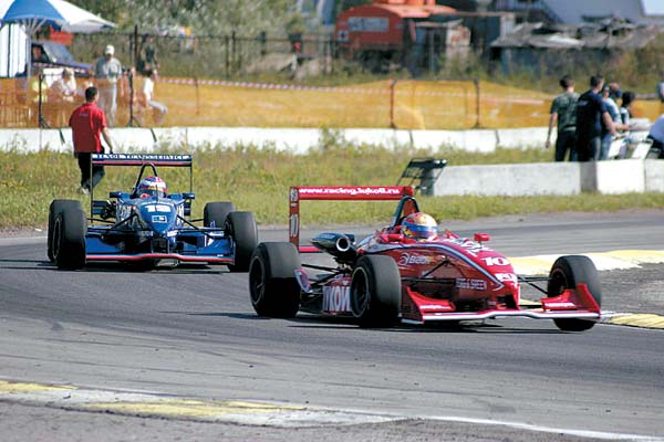 Напрасно руководитель лукойловской команды наставлял обладателя поула Олега Казакова