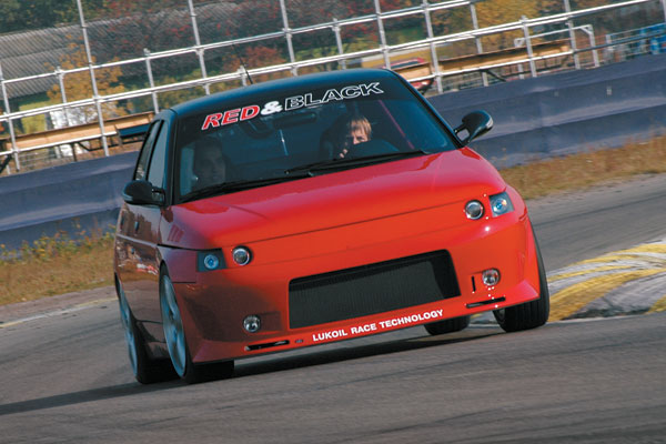 В руках змеелова