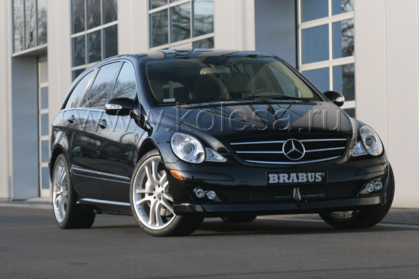 Mercedes-Benz R-klasse с комплектом тюнинга от BRABUS