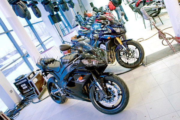 Сервис ямаха москва мотоциклы. Есенина 29. Твой гараж стелс. Сервисный центр yamaha. Сервисный центр ямаха.