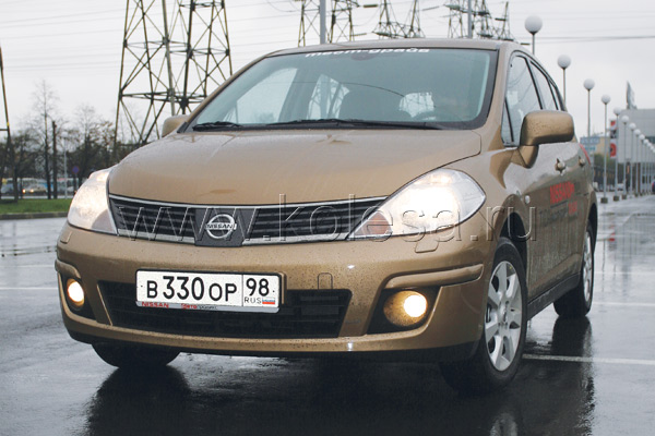 Nissan Tiida