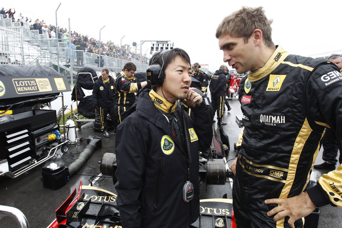 Виталий Петров (Lotus Renault GP)