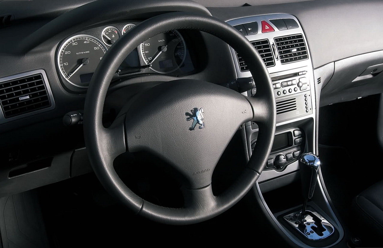 Салон Peugeot 307 Sedan