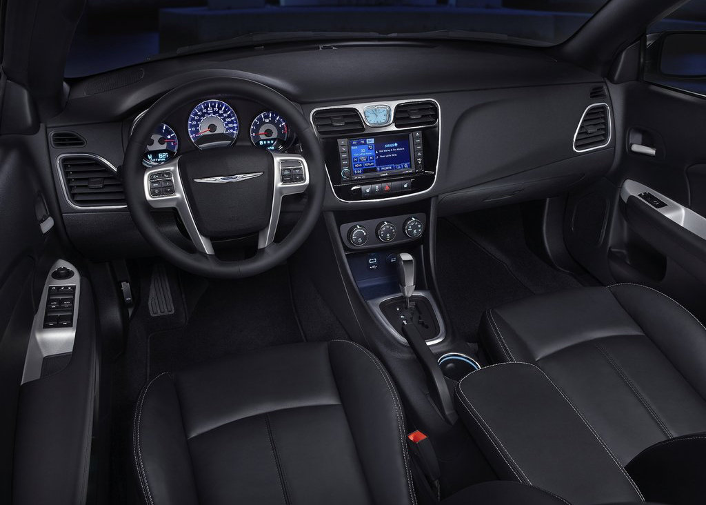 Chrysler 200