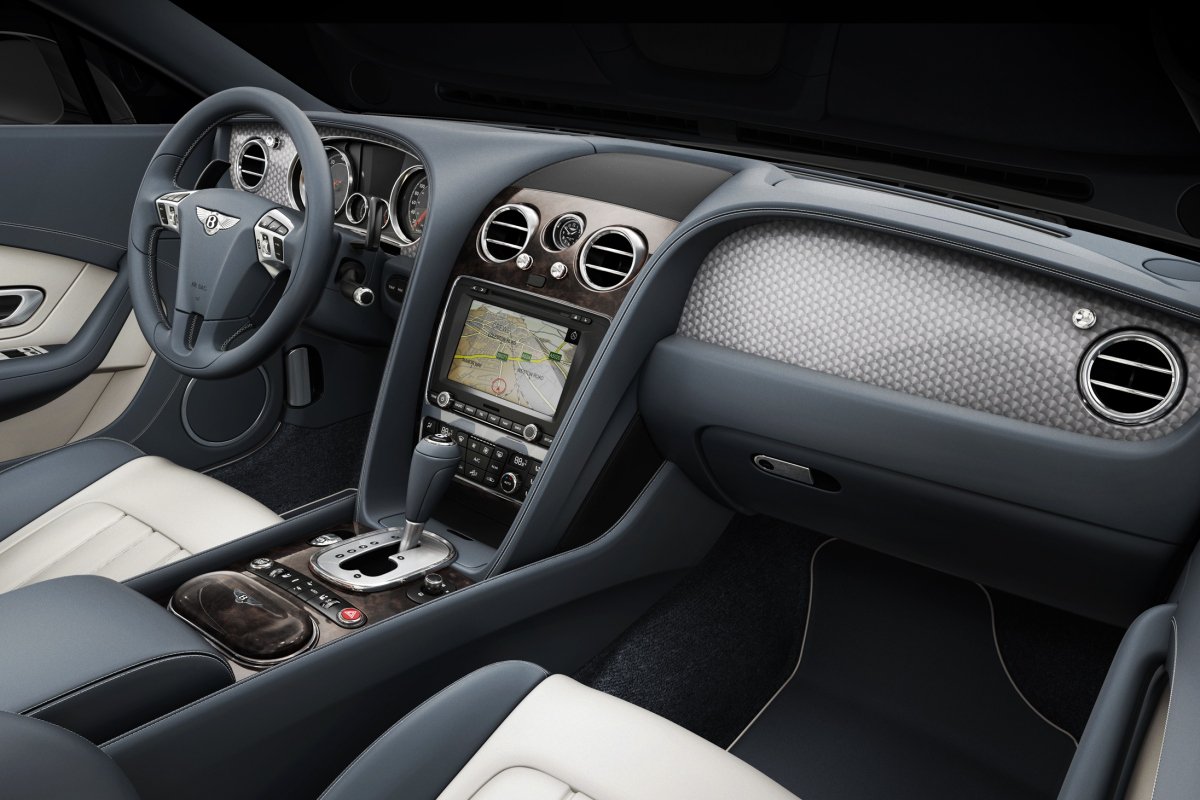 Bentley Continental GT V8: интерьер