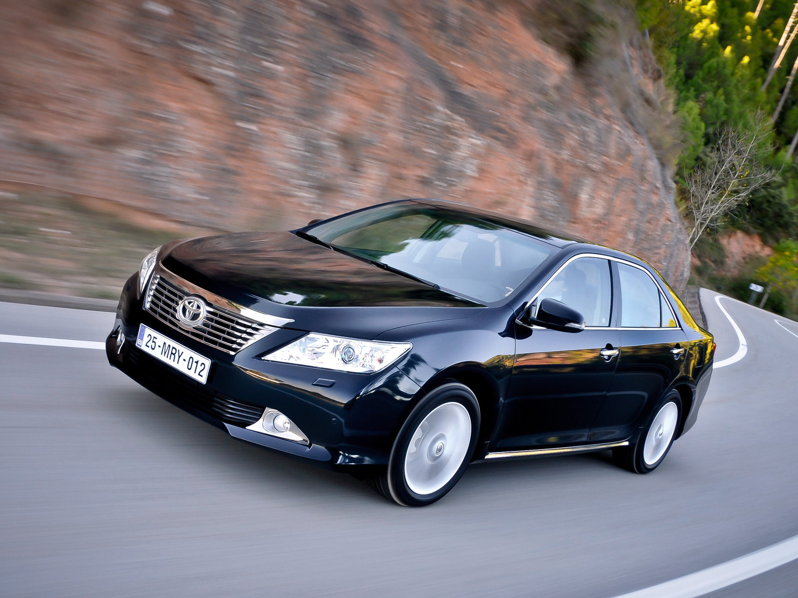 новая Toyota Camry