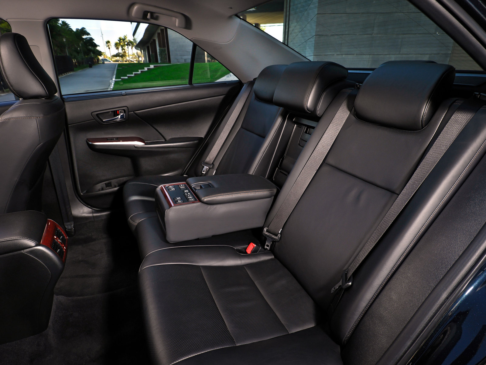новая Toyota Camry