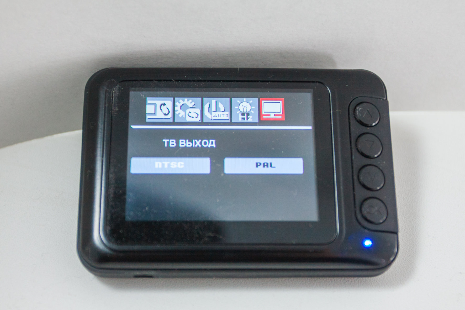 Обзор автомобильного видеорегистратора Highscreen Black Box Full HD