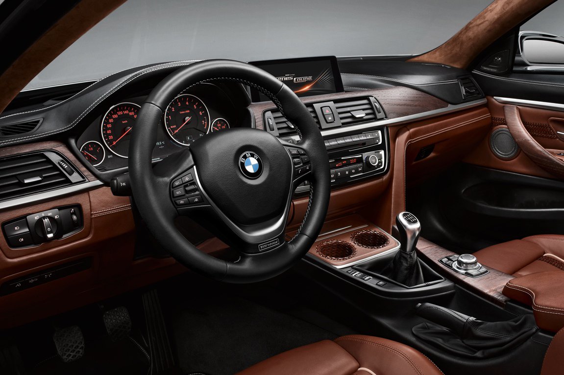 BMW 4 Series. Интерьер