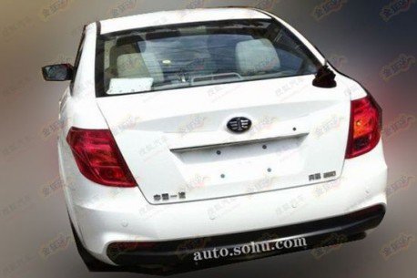 Прототип рестайлингового седана FAW Besturn B50