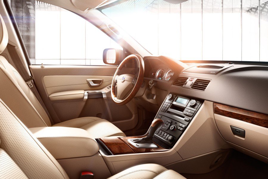 Volvo предлагает россиянам установить "зимний" пакет