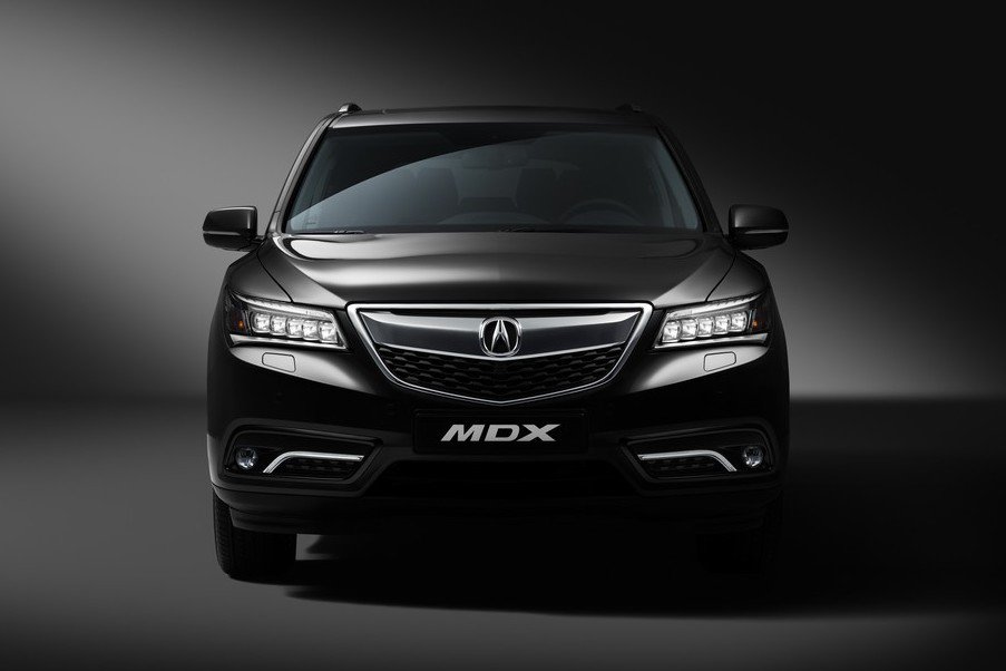 Acura представила в России новый MDX