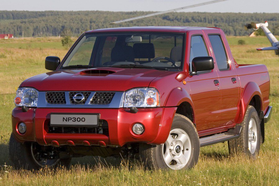 Nissan NP 300