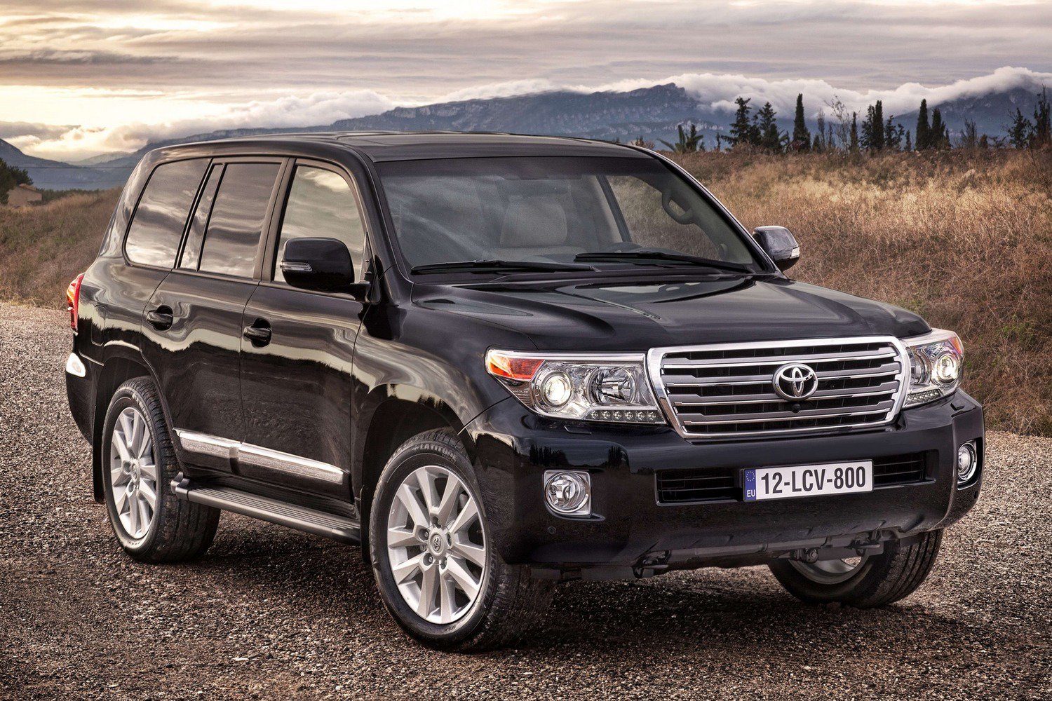 Toyota Land Cruiser 200