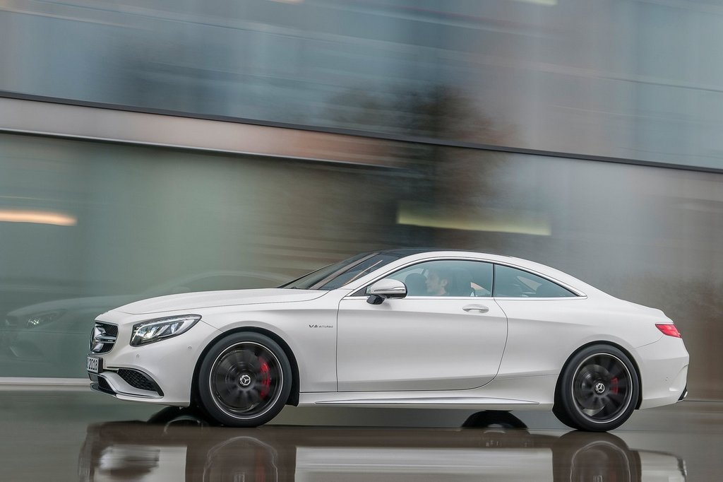 Mercedes-Benz S63 AMG Coupe