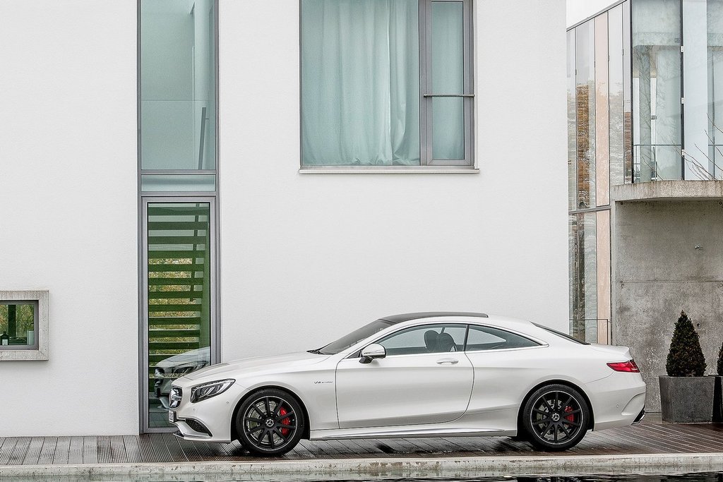 Mercedes-Benz S63 AMG Coupe