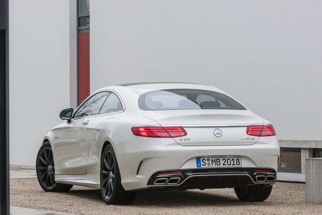 Mercedes-Benz S63 AMG Coupe