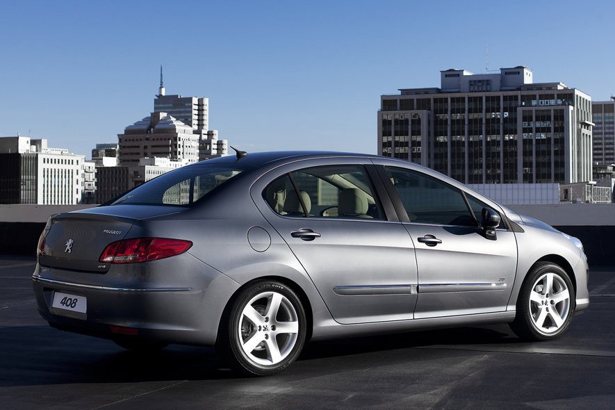 Peugeot 408