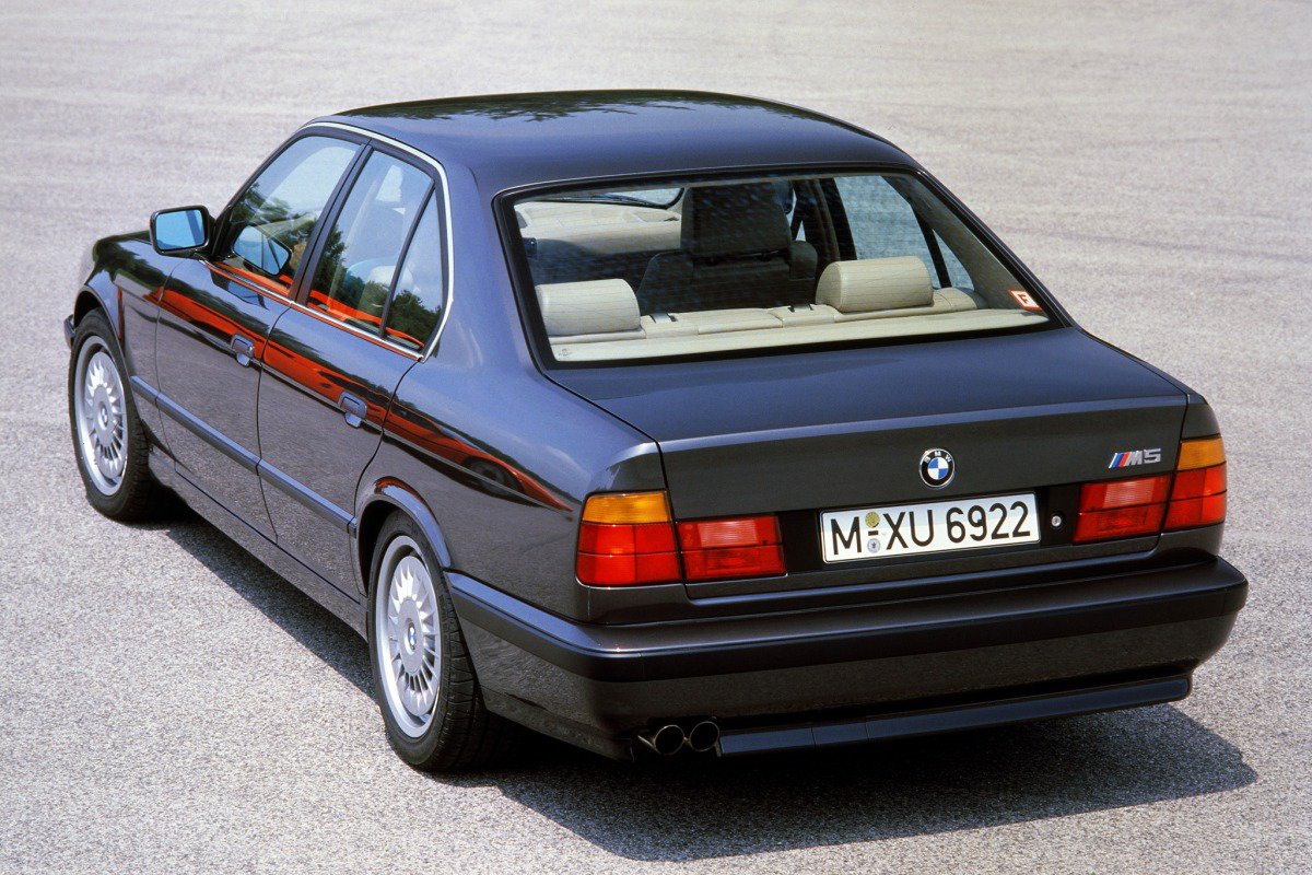 BMW M5 1988