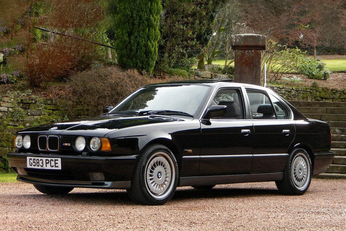 BMW M5 1988