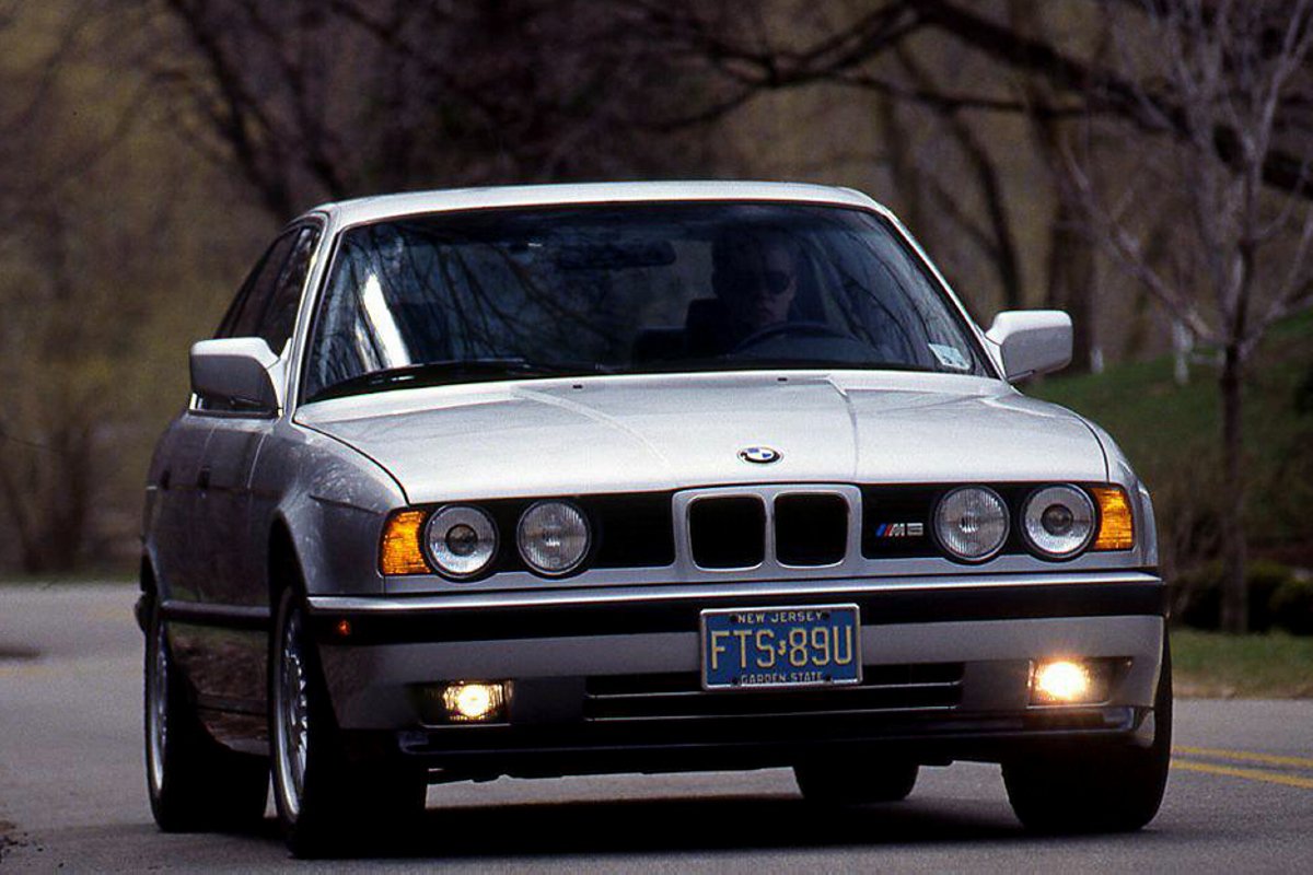 BMW M5 1988