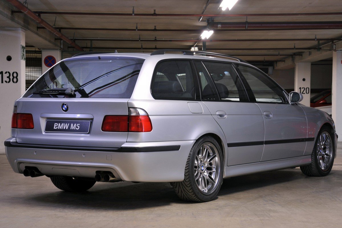BMW M5 1998 универсал концепт