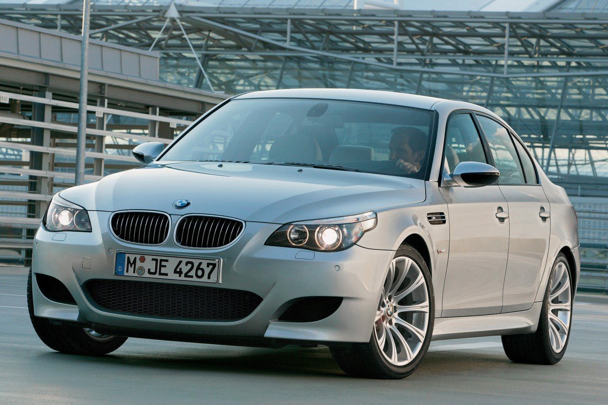 BMW M5 2005