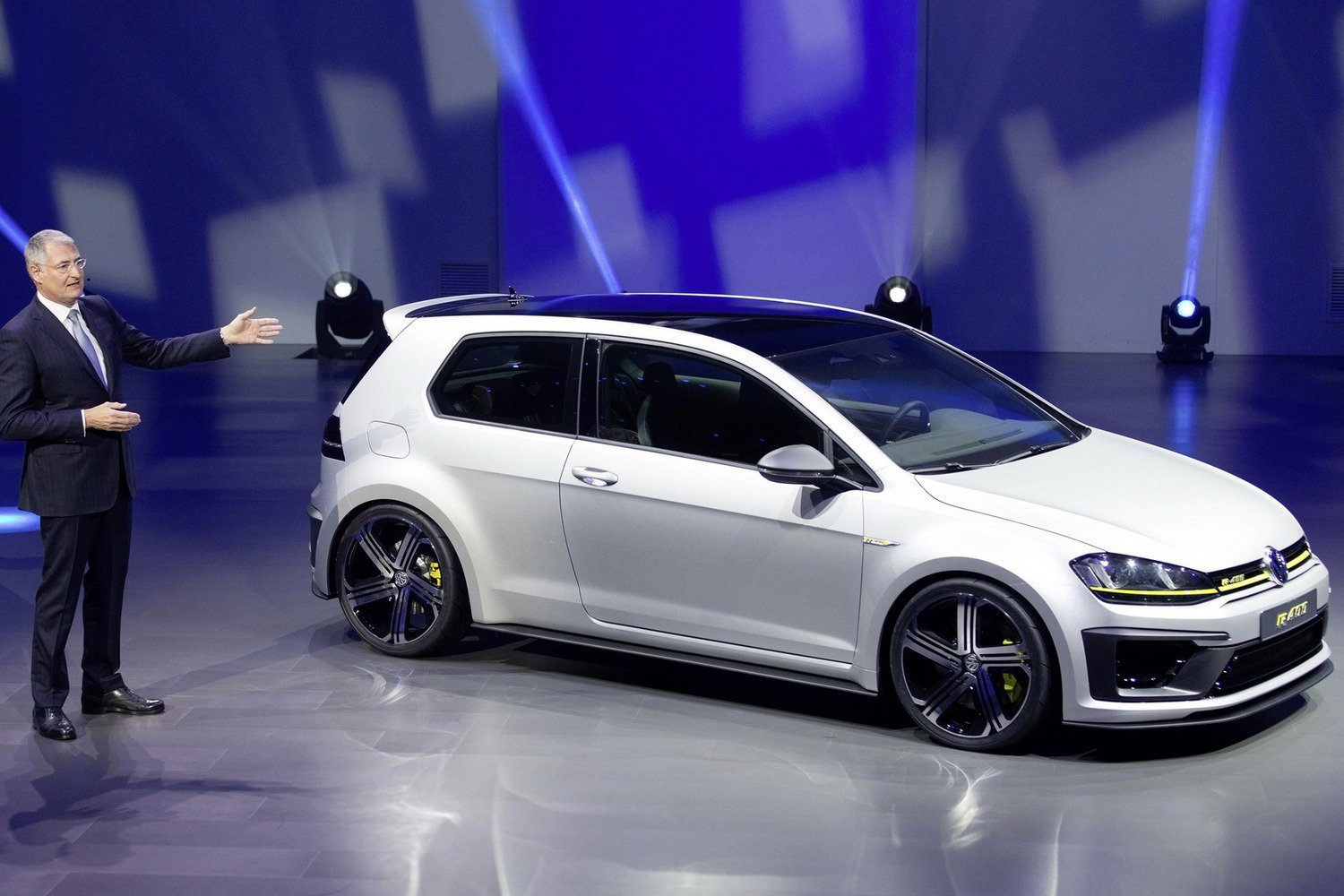 Volkswagen Golf R 400 2014