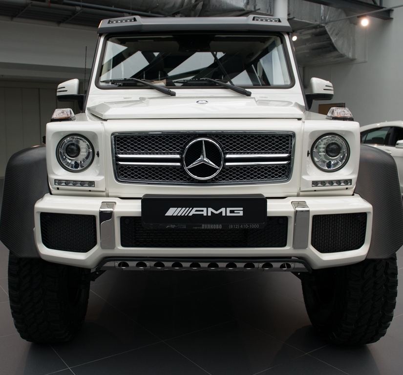 Mercedes-Benz G 63 AMG 6x6.jpg