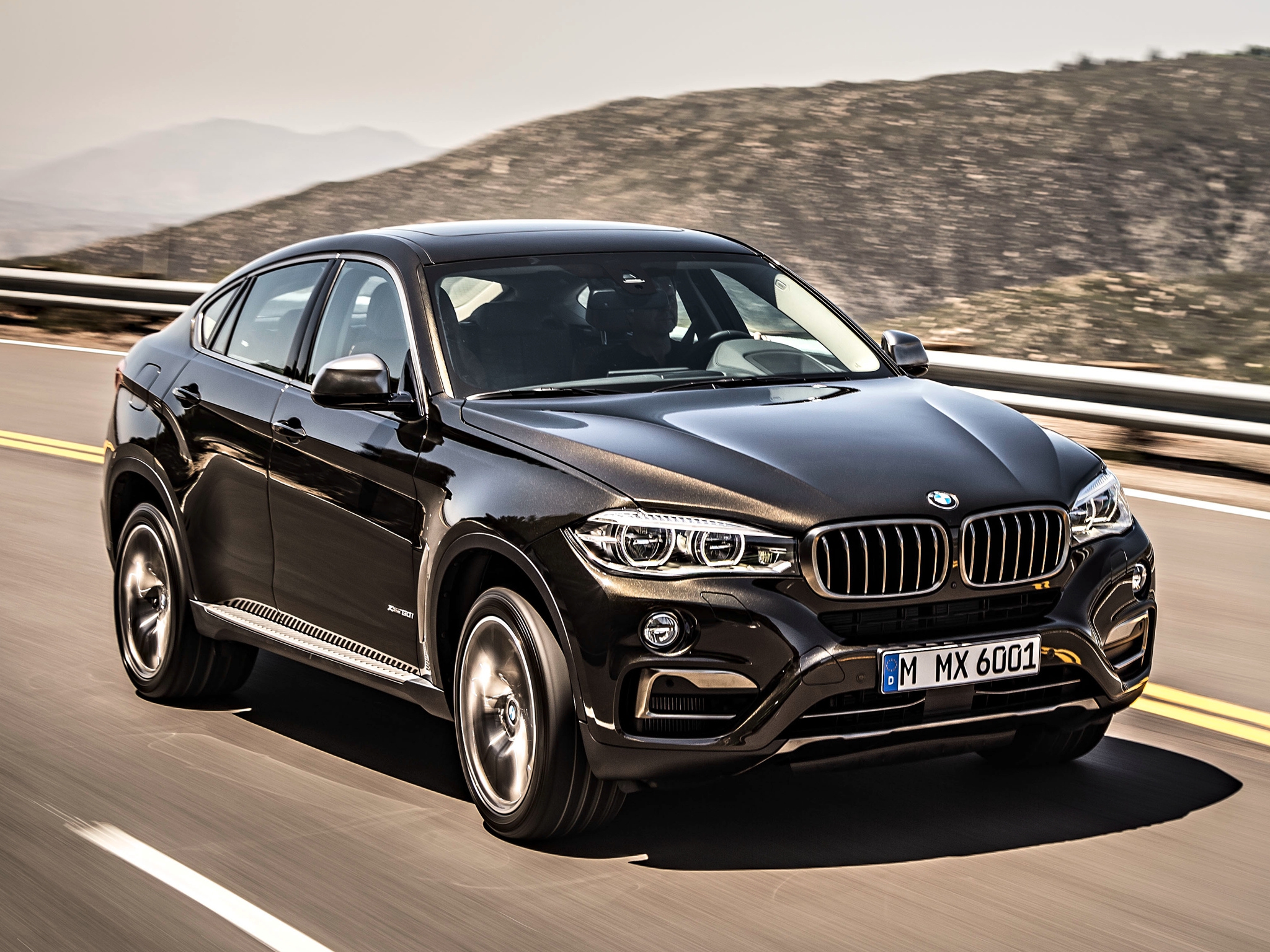 bmw_x6_xdrive50i_12.jpeg