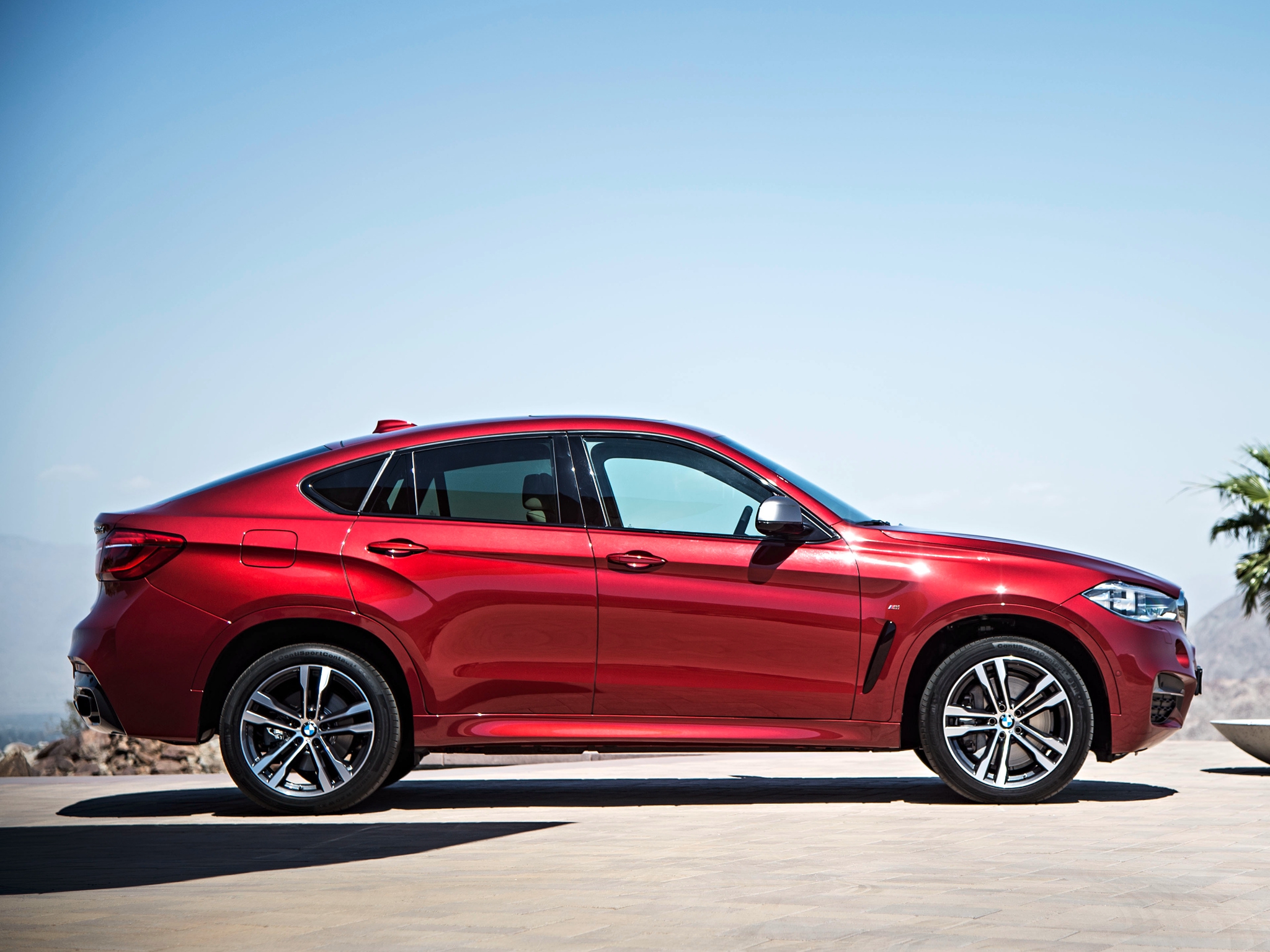 bmw_x6_m50d_15.jpeg