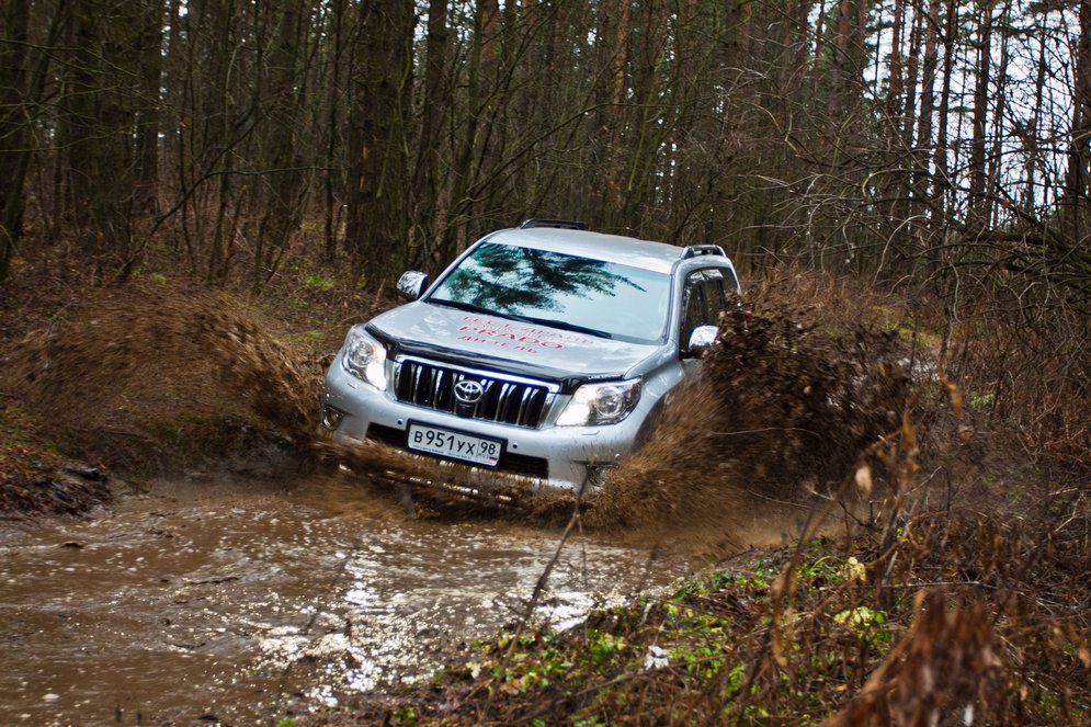 Land Cruiser Prado 170 в грязи