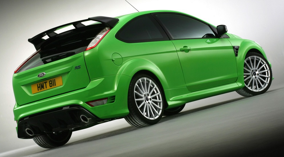 2009-Ford-Focus-RS-Rear-Angle-1280x960.jpg