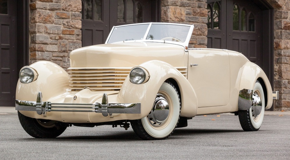 cord_812_phaeton_17.jpeg