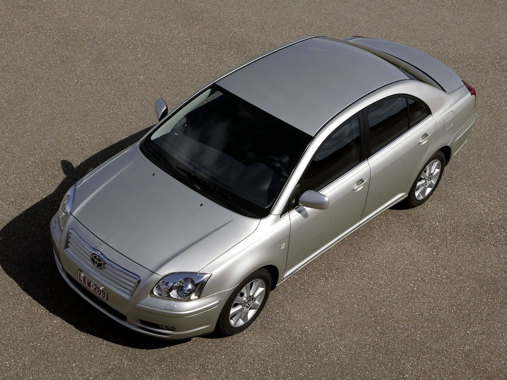 autowp.ru_toyota_avensis_sedan_20.jpg